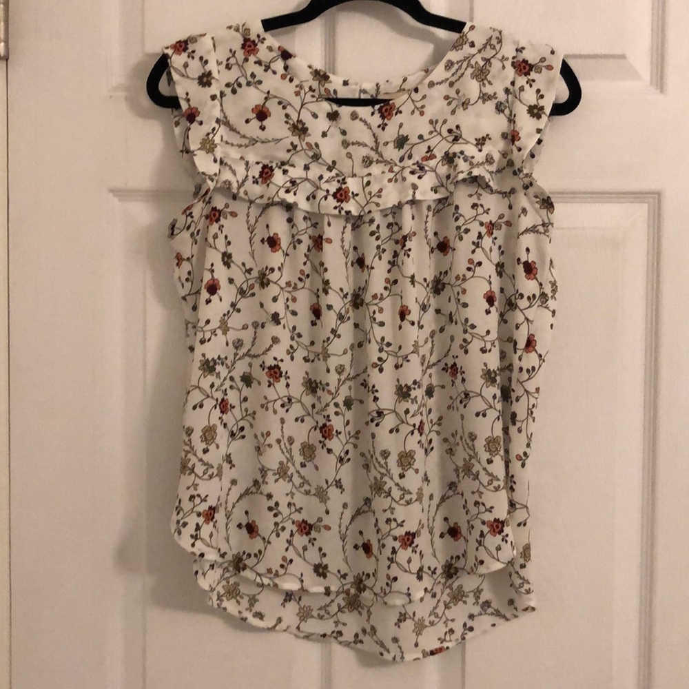 Cute floral top